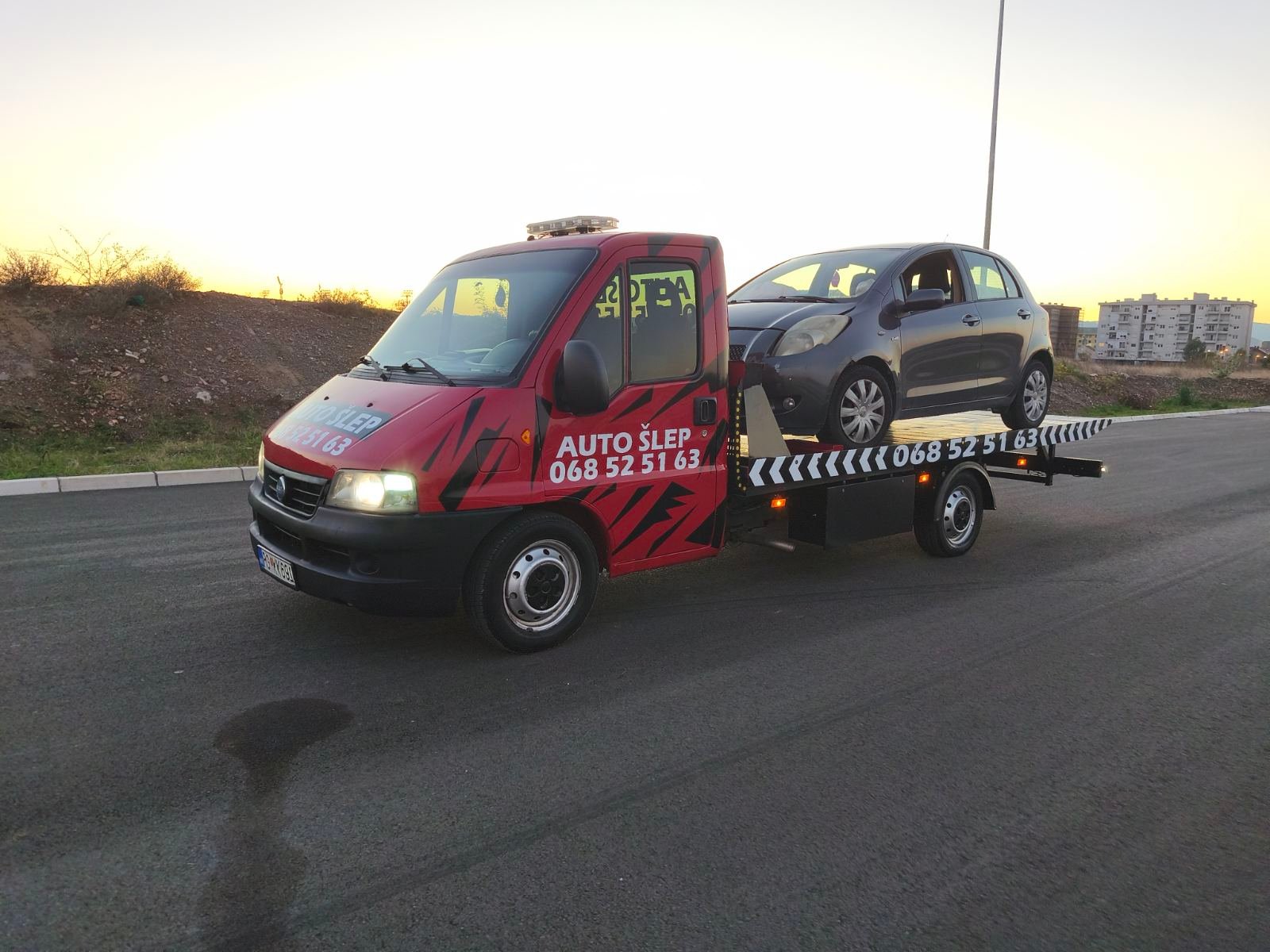 Auto šlep služba 24/7 Crna Gora